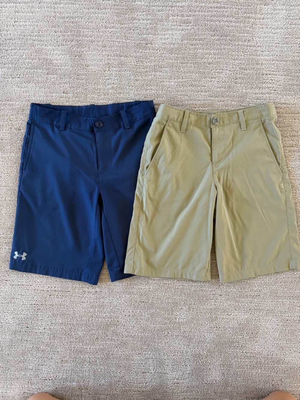 Under Armour Boys Navy & Tan Perf Golf Shorts Size Med